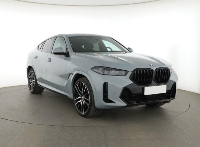 BMW X6 M Paket xDrive30d 219 kW 4x4 Automat na operativní leasing