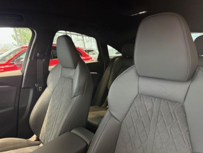 Audi Q5 Spb TDI quattro Stronic na operativní leasing