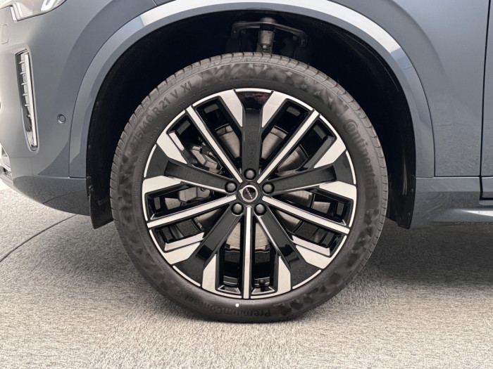 Volvo XC90 B5 AWD AUT BRIGHT PLUS 7míst na operativní leasing