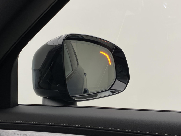 Volvo XC90 B5 AWD AUT BLACK EDITION PLUS na operativní leasing