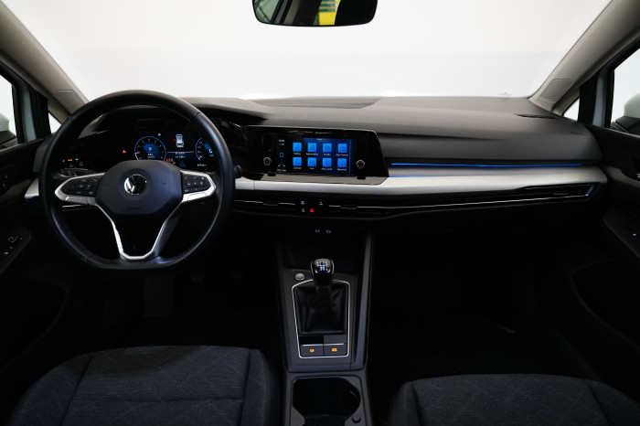 Volkswagen Golf 1.5 TSI 96 kW Life na operativní leasing