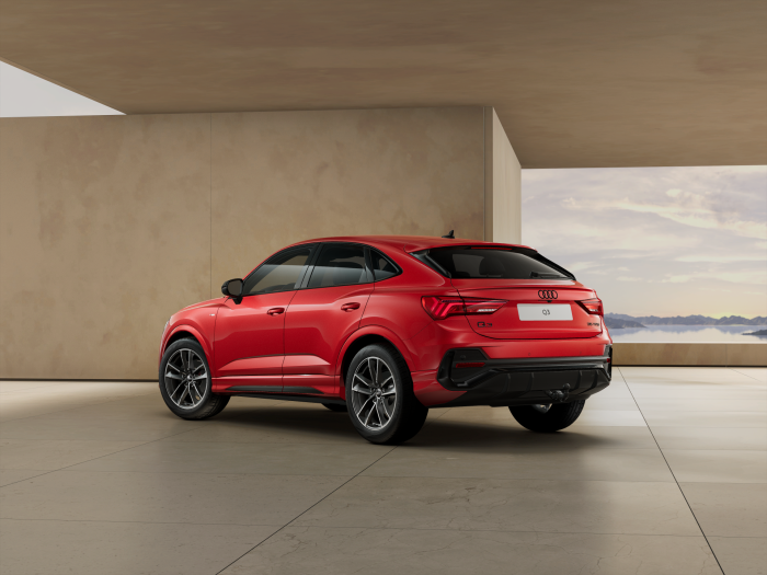 Audi Q3 Sportback S line 35 TFSI 110kW na operativní leasing
