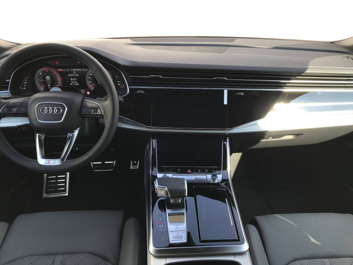 Audi Q8 SUV 50 Quattro 8TT 3,0TDI / 210kW na operativní leasing