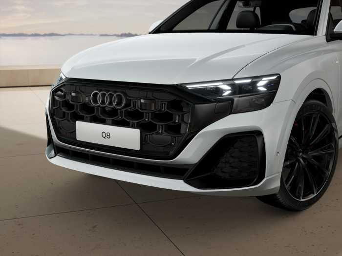 Audi Q8 SUV TDI quattro 210 kW na operativní leasing