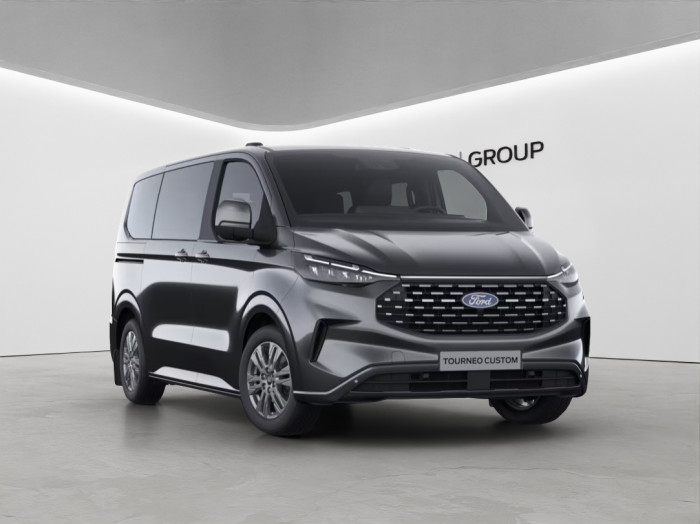 Ford Tourneo Custom 2,0 EcoBlue L2 TITANIUM na operativní leasing