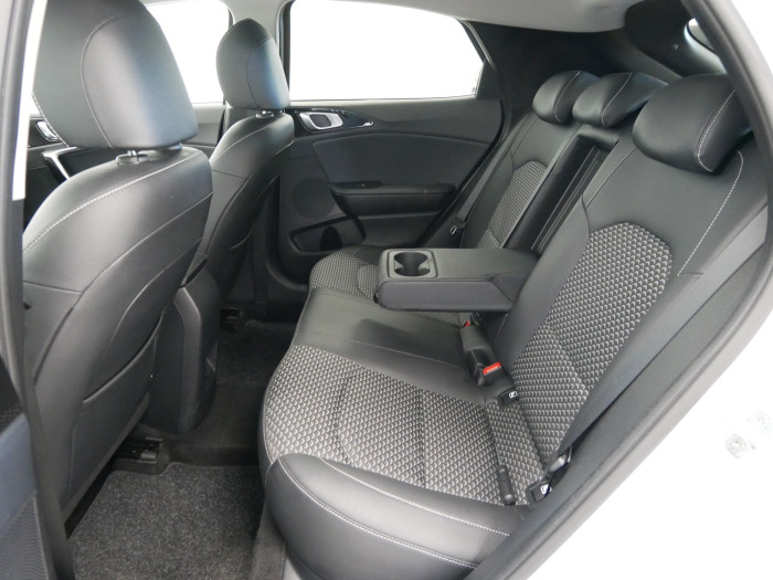 Kia XCeed 1.5 T-GDI 118 kW Exclusive na operativní leasing