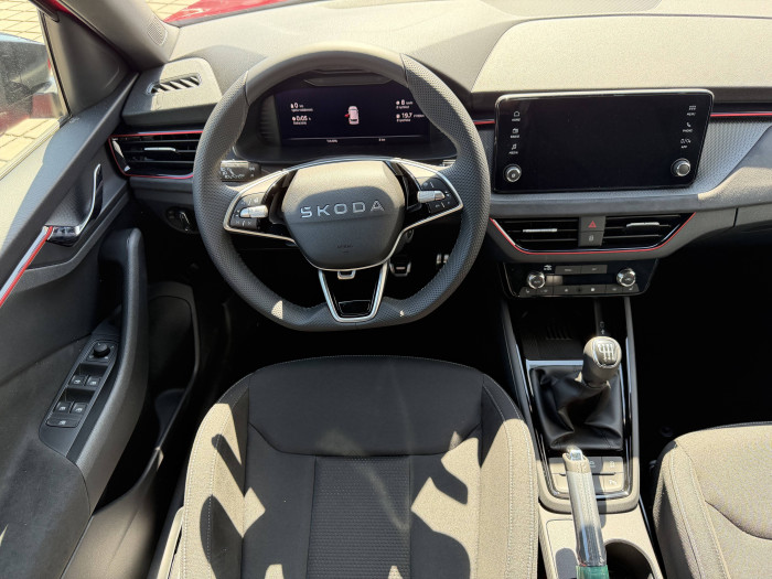 Škoda Kamiq Dynamic 6MP 1,0TSI / 85kW na operativní leasing