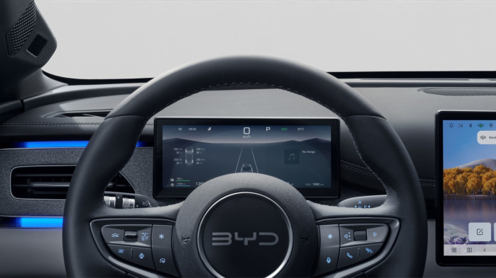 BYD SEAL 6 DM-i Touring Boost*V2L na operativní leasing