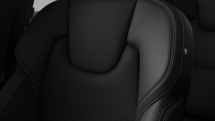 Volvo XC60 B5 AWD AUT BRIGHT PLUS na operativní leasing