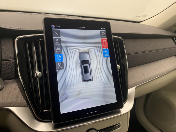 Volvo XC90 B5 AWD AUT BRIGHT PLUS 7míst na operativní leasing