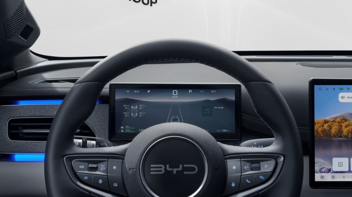 BYD SEAL 6 DM-i Touring Boost*V2L na operativní leasing