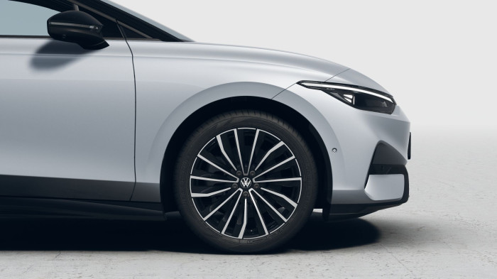 Volkswagen ID.7 Pro S People 210  kW, kap. 86 kWh na operativní leasing