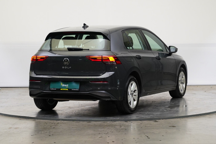 Volkswagen Golf 1.0 TSI 81 kW Life na operativní leasing