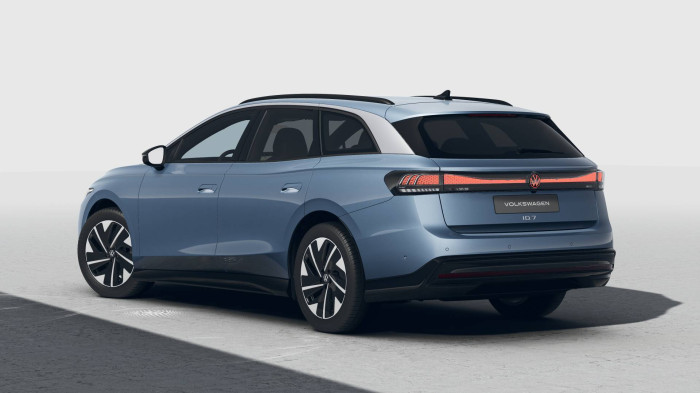 Volkswagen ID.7 Tourer Pro S People 86kWh / 210kW na operativní leasing