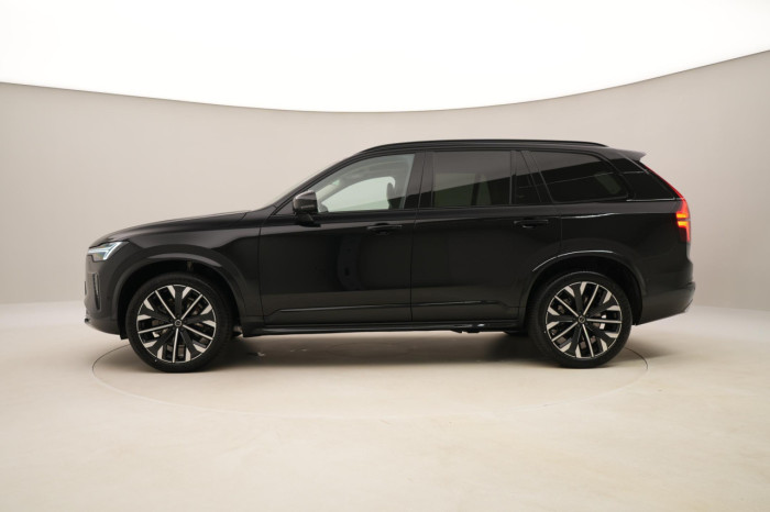Volvo XC90 B5 AWD AUT DARK PLUS 7míst na operativní leasing