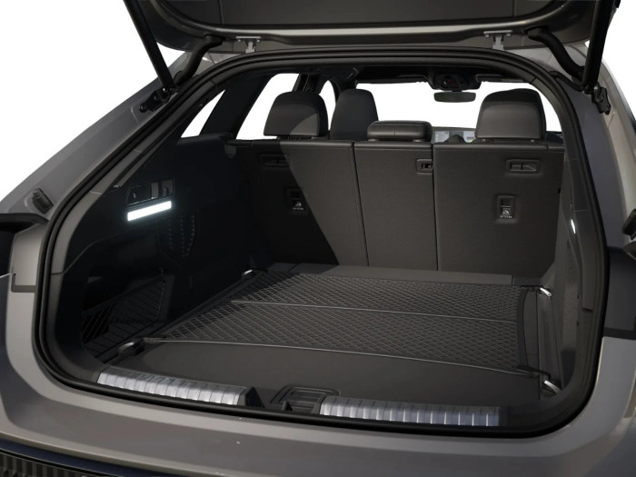 Audi A6 Allroad  3.0 TDI 220 kW Nafta 4x4 Automatická převodovka na operativní leasing