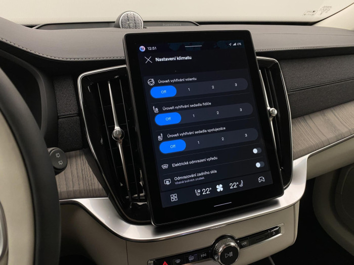 Volvo XC90 B5 AWD AUT BRIGHT PLUS 7míst na operativní leasing