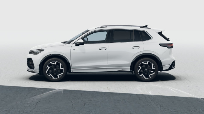Volkswagen Tiguan R-Line 1,5 eTSI 110 kW mHEV na operativní leasing
