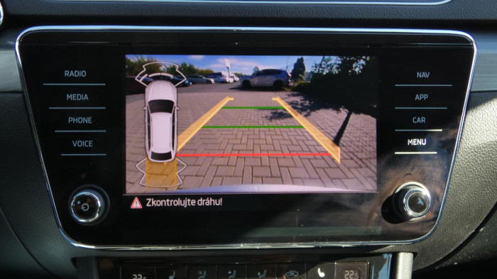 Škoda Superb Combi 2,0 TDI DSG Style na operativní leasing