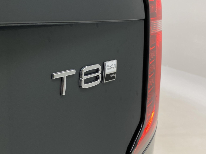 Volvo XC90 T8 AWD Plug-in BRIGHT ULTRA na operativní leasing