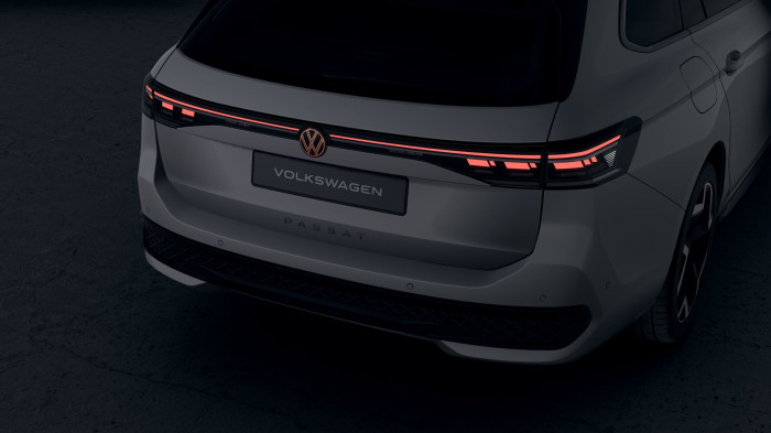 Volkswagen Passat R-Line 2,0 TDI 110 kW na operativní leasing