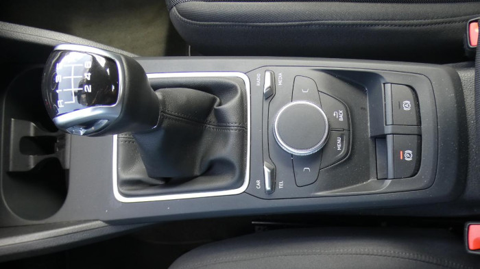 Audi Q2 1,0 TFSI Advanced na operativní leasing