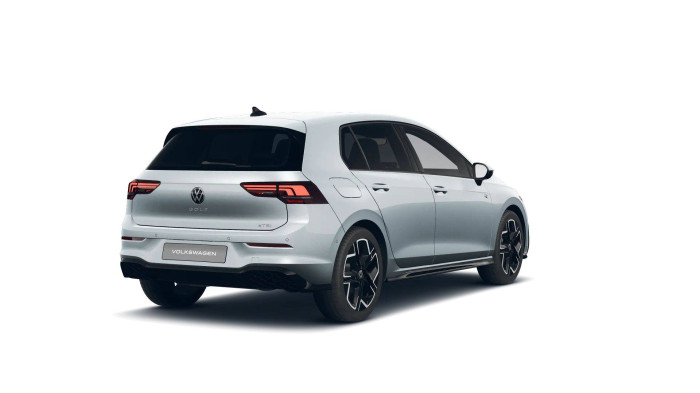 Volkswagen Golf R-Line People 7DSG mHEV 1,5eTSI / 110kW na operativní leasing