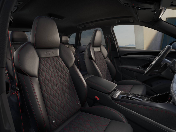 Audi Q5 Quattro ST7 2,0TDI / 150kW na operativní leasing