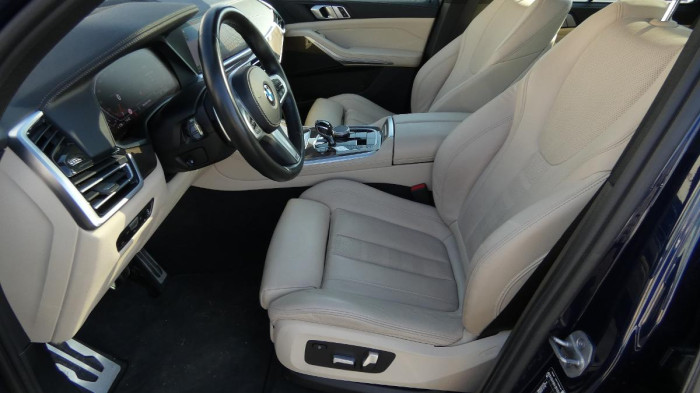 BMW X5 xDrive 40i M Sport na operativní leasing