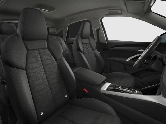 Audi Q5 Sportback S line 2.0 TDI 150 kW Nafta 4x4 Automatická převodovka na operativní leasing