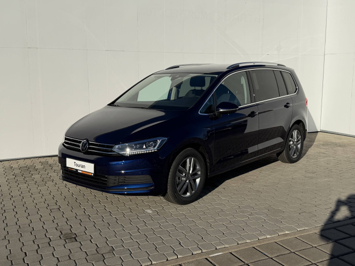 Volkswagen Touran People 6G EVO2 1,5TSI / 110kW na operativní leasing