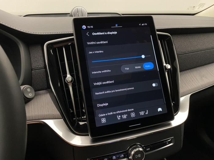 Volvo XC90 T8 AWD Plug-in BRIGHT ULTRA na operativní leasing