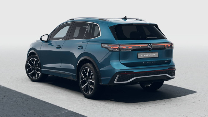 Volkswagen Tiguan R-Line People 7DSG 4M 2,0TDI / 142kW na operativní leasing