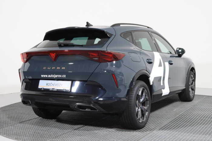 CUPRA Formentor 1.5 eTSI 150k DSG na operativní leasing