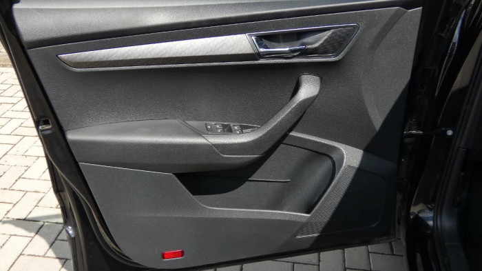 Škoda Karoq 2.0 TDI Style na operativní leasing