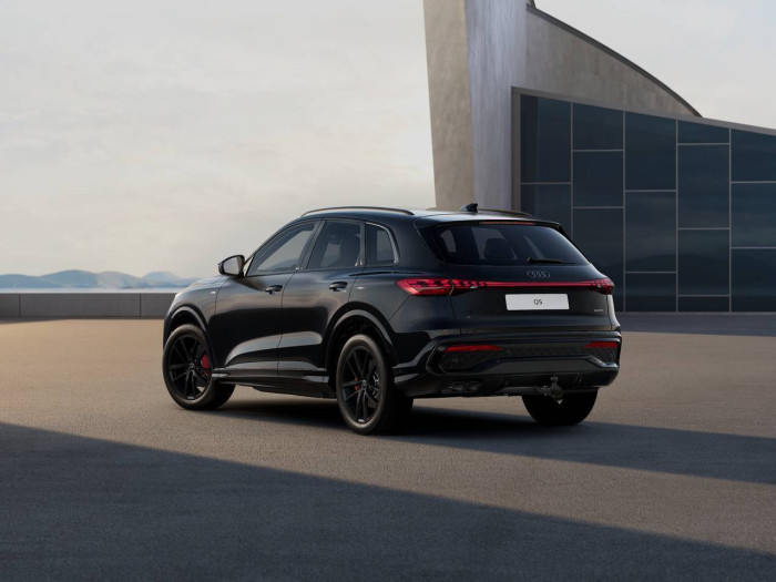 Audi Q5 Quattro ST7 2,0TDI / 150kW na operativní leasing