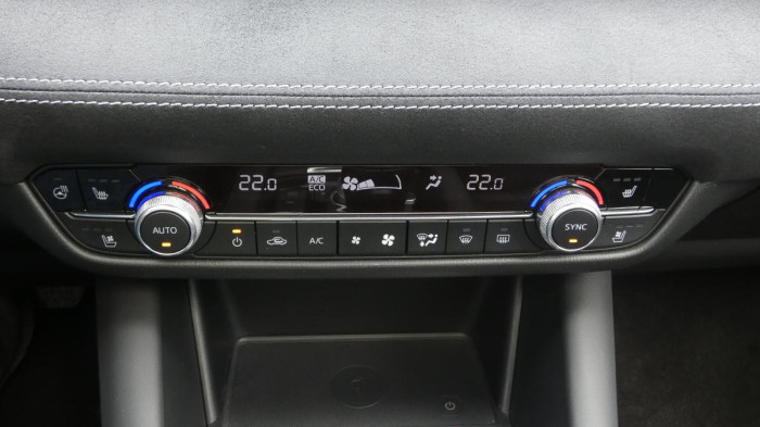 Mazda 6 Takumi 2.5 Skyactiv-G194k AT na operativní leasing