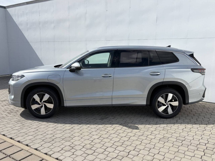 Volkswagen Tayron People PHEV 19,7kWh 1,5TSI / 110kW na operativní leasing