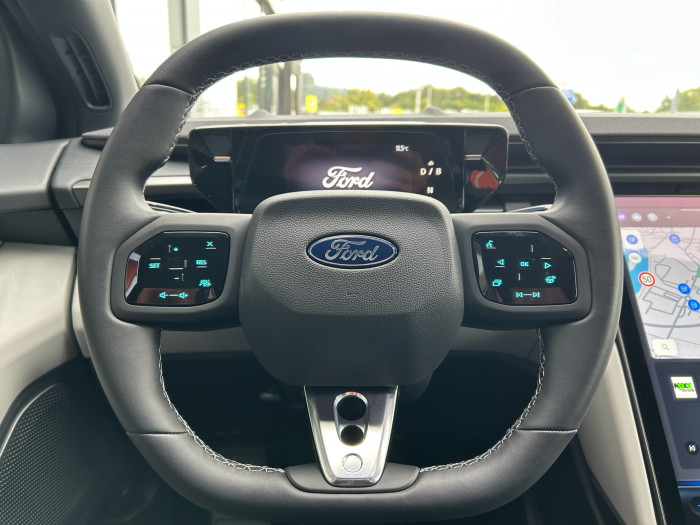 77kWh prodloužený dojezd 210kW na operativní leasing