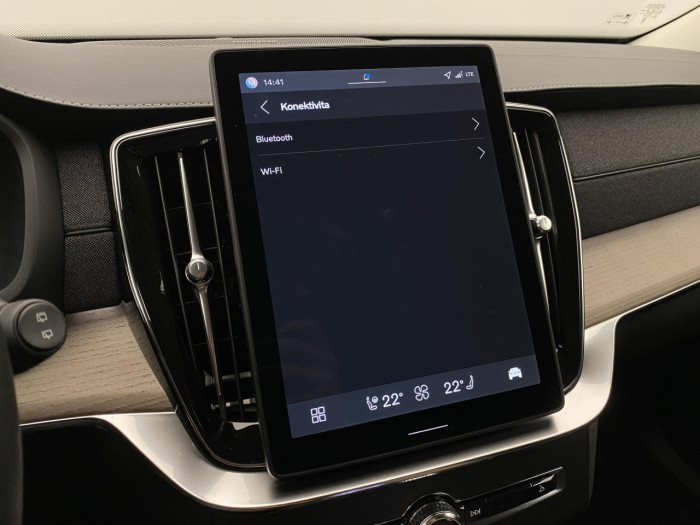 Volvo XC90 B5 AWD AUT BRIGHT PLUS 7míst na operativní leasing