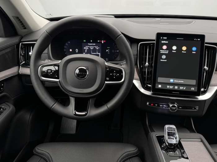Volvo XC90 T8 AWD Plug-in BRIGHT PLUS 7m na operativní leasing
