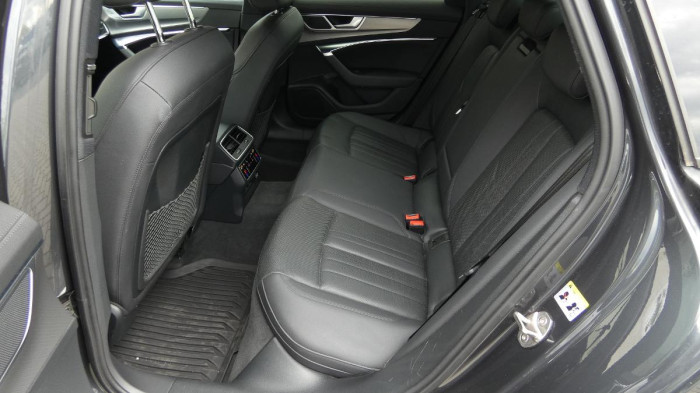 Audi A6 3.0 55 TFSI quattro na operativní leasing