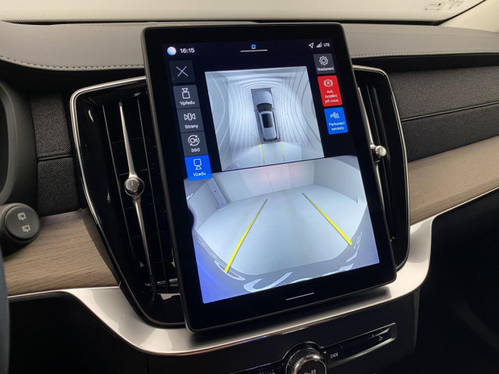 Volvo XC90 B5 AWD AUT DARK PLUS 7míst na operativní leasing