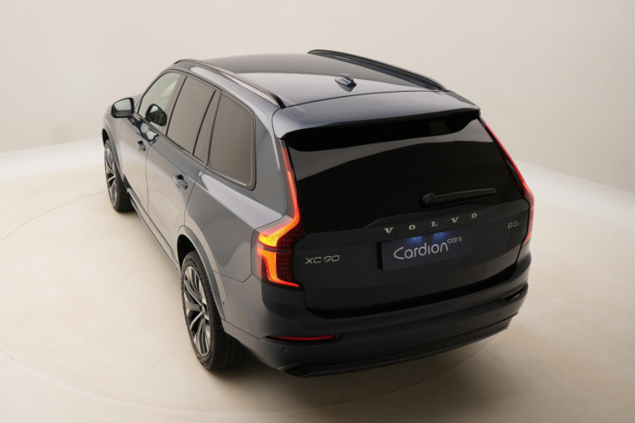 Volvo XC90 B5 AWD AUT DARK PLUS 7míst na operativní leasing