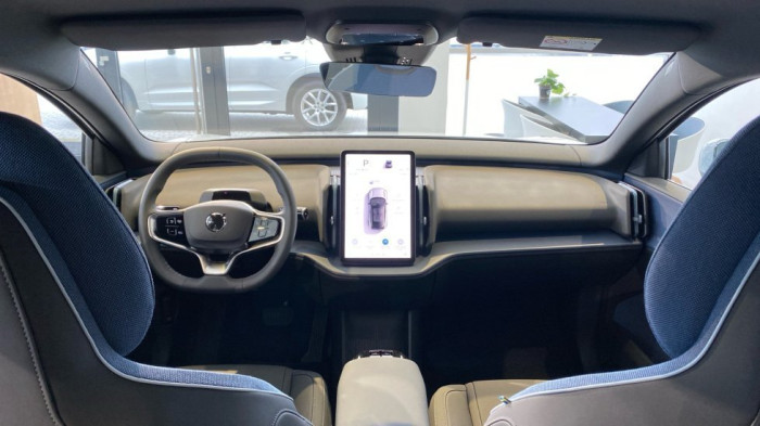 Volvo EX30 CORE, Single Motor, 200 kW / 272 HP na operativní leasing