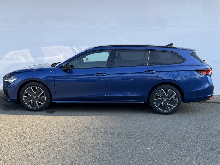 Škoda Superb Combi Sportline DSG 2,0TDI / 110kW na operativní leasing
