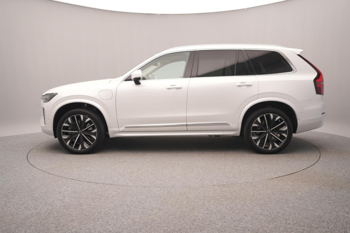 Volvo XC90 T8 AWD RECHARGE BRIGHT PLUS 7m na operativní leasing