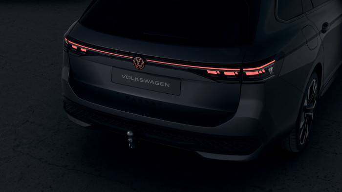 Volkswagen Passat R-Line People 2,0 TDI 110 kW na operativní leasing