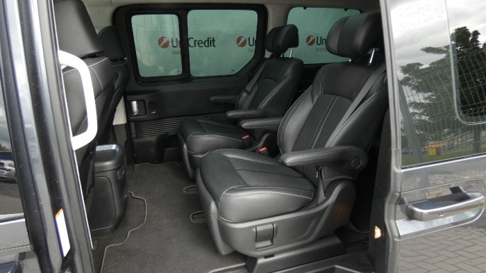 Hyundai Staria 2.2 CRDi Luxury 4x4 Auto na operativní leasing