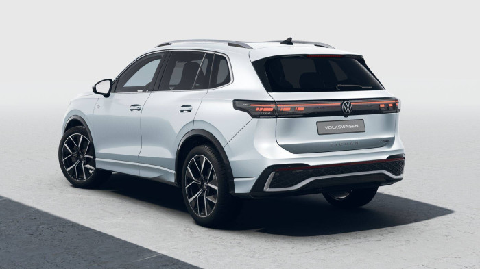Volkswagen Tiguan R-Line People 7DSG 4M 2,0TSI / 150kW na operativní leasing